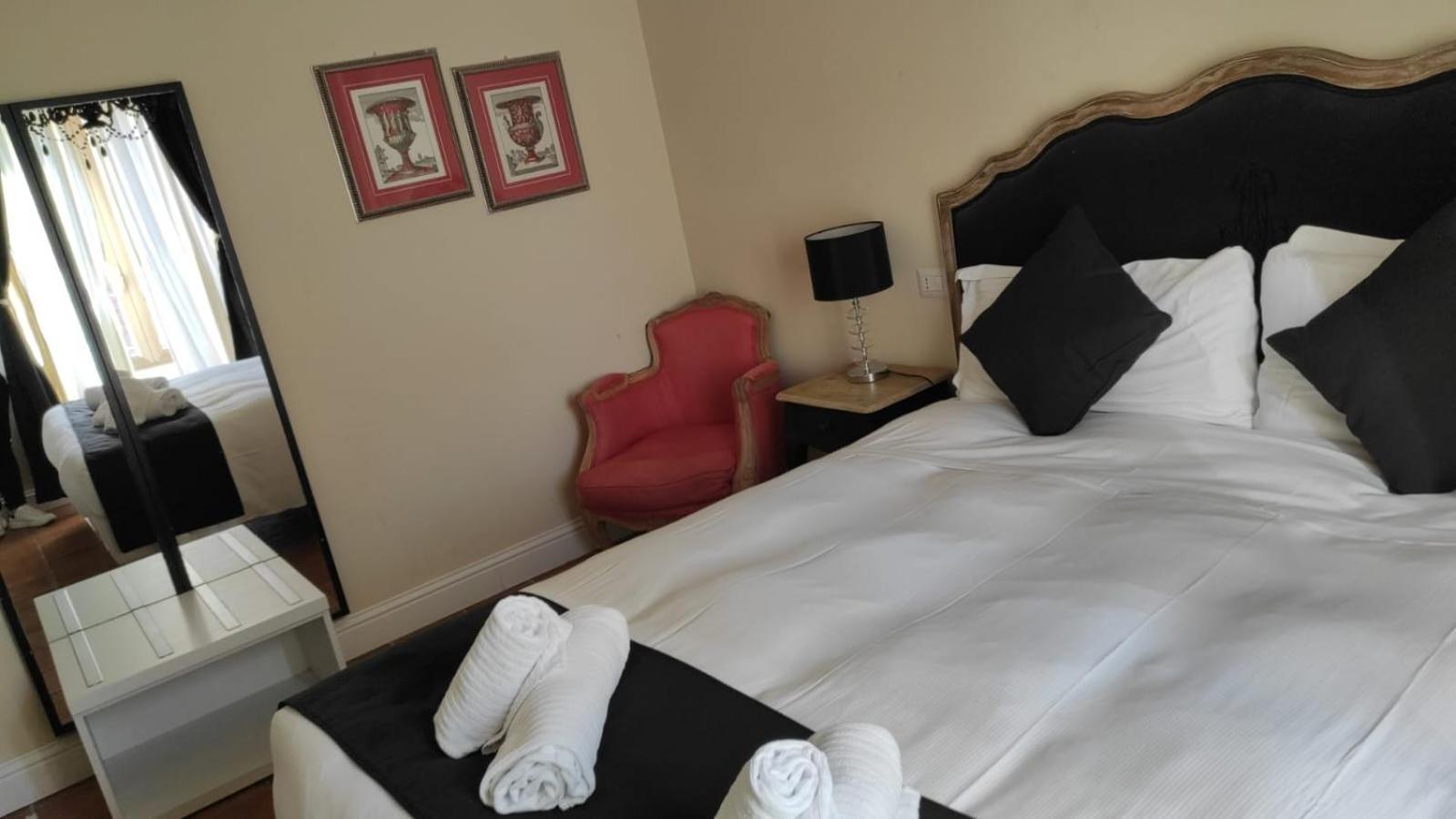 Casa Ponte Sisto Guesthouse - Rome — Photos 1